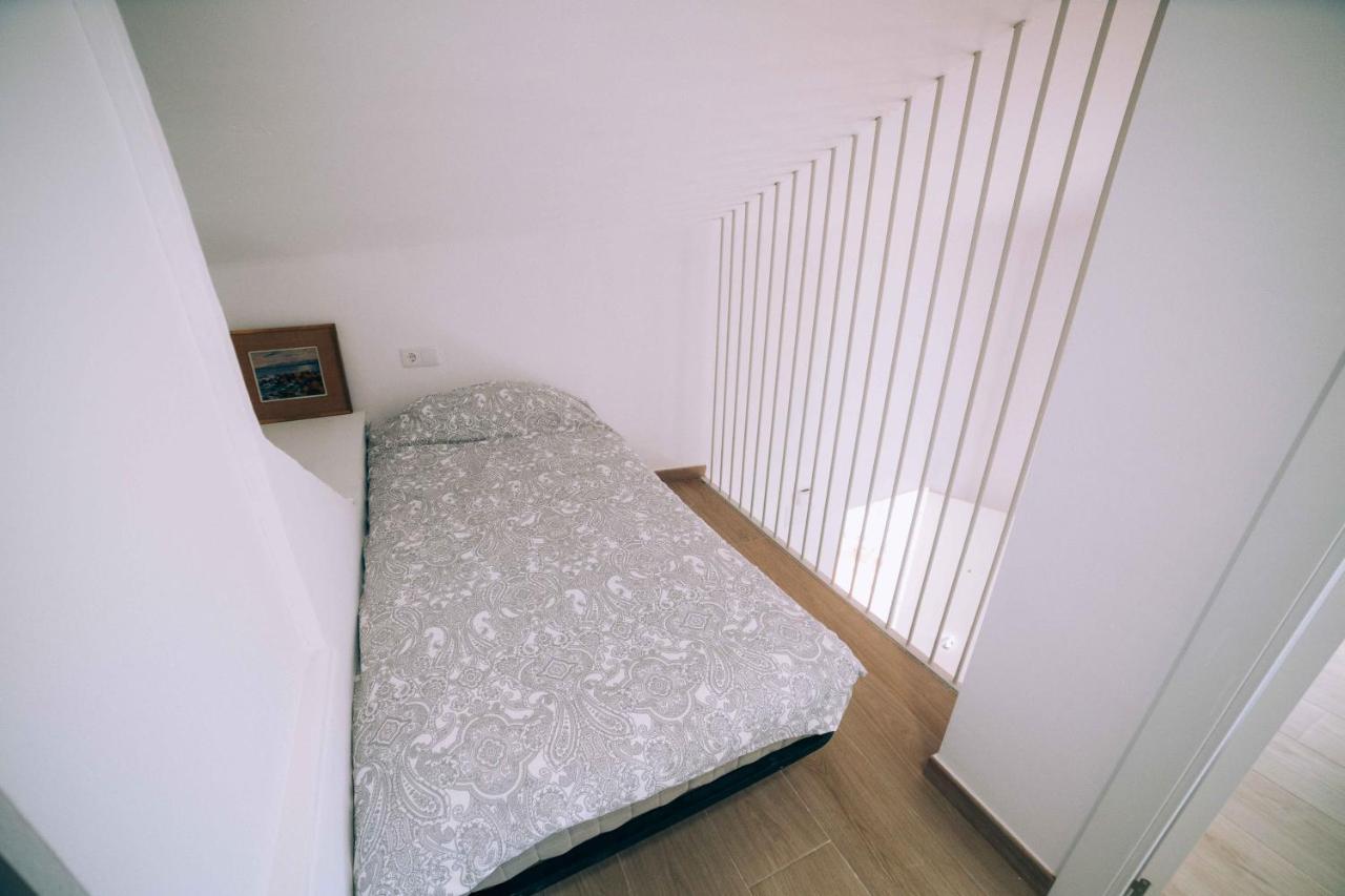 Old Side Duplex Platja D'Aroアパートメント エクステリア 写真